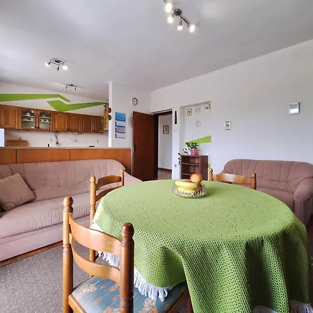 Apartment Sandra