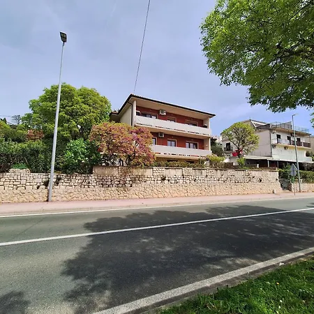 Sandra Apartament Novi Vinodolski