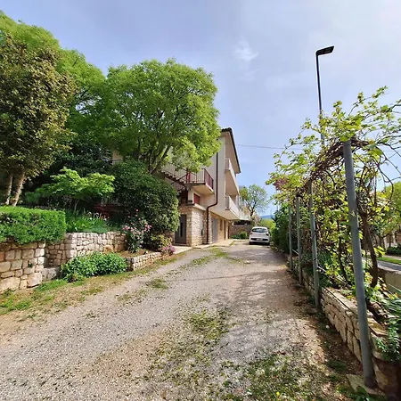 Sandra Apartament Novi Vinodolski